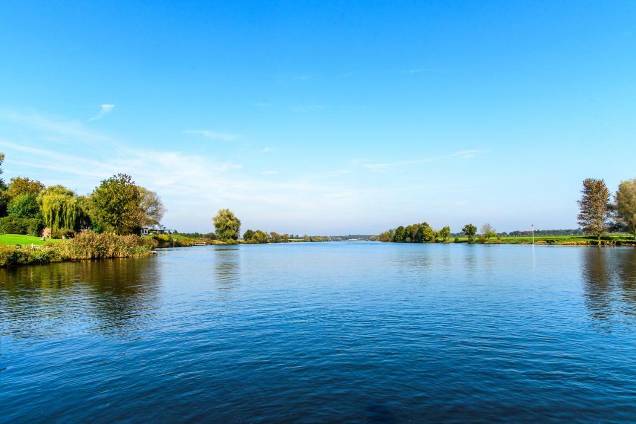 Vakantie Aan De Maas Broekhuizen  Dış mekan fotoğraf